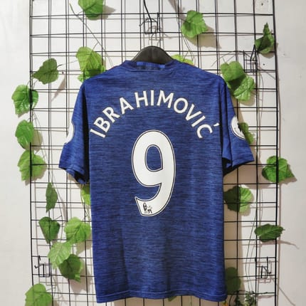 Manchester United Away Shirt/Jersey 2016 - 2017