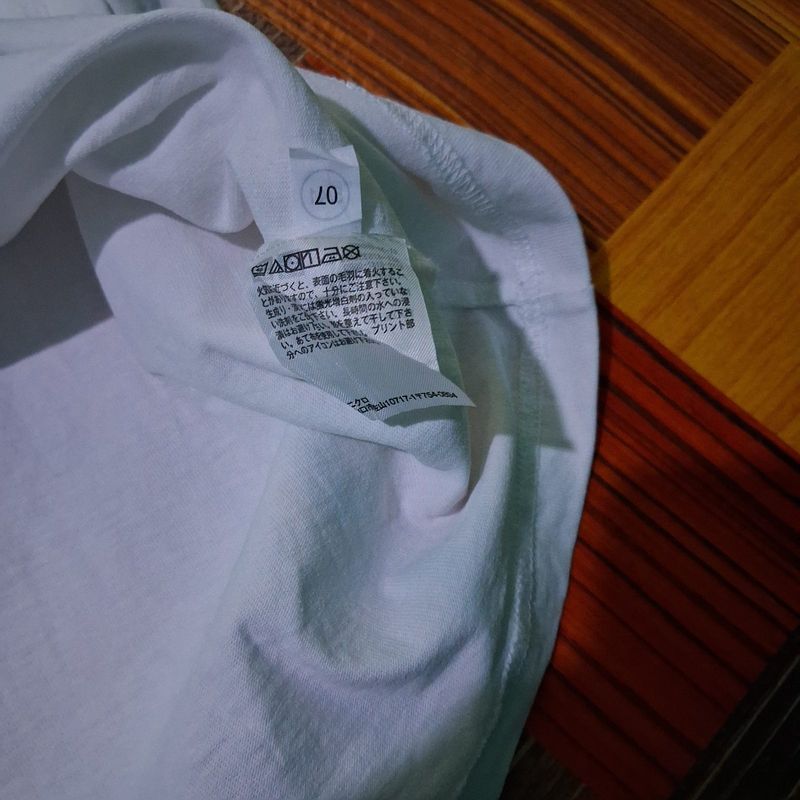 tshirt uniqlo basic, foto 3
