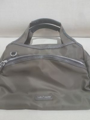 Tas tenteng hush puppies