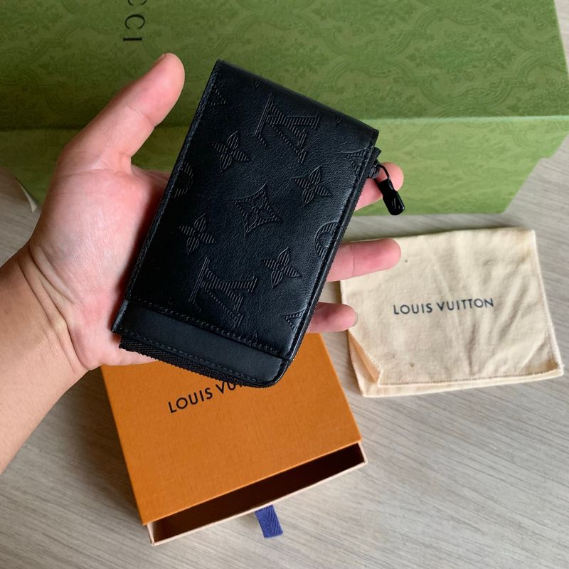 LOUIS VUITTON SHADOW IN BLACK LEATHER MICROCHIP, foto 4
