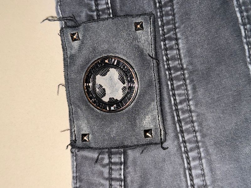 Versace jeans, foto 4