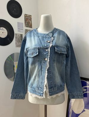 Jaket Denim Rumbai