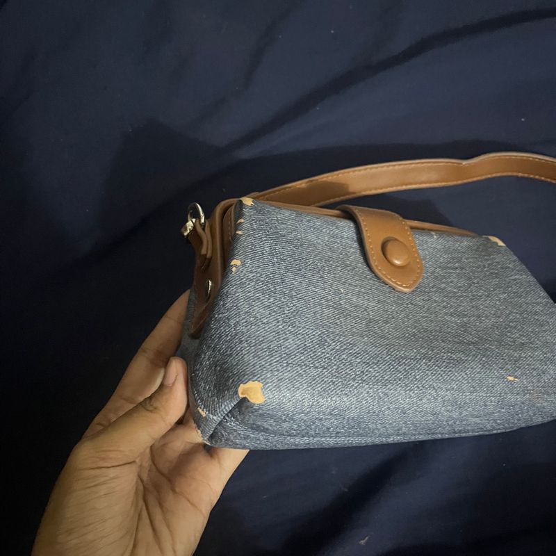 THIS IS APRIL SHOULDER BAG, foto 2