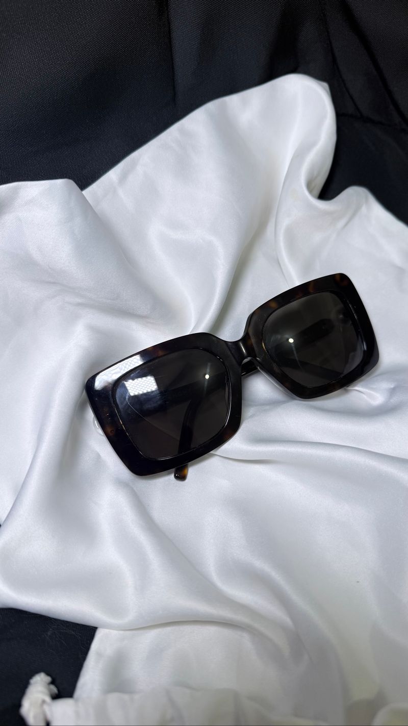 GIVENCHY GV 40071F, foto 2