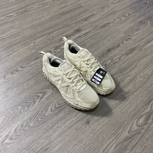 Sepatu New Balance 410