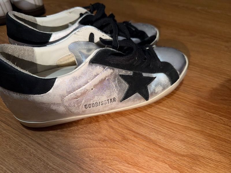 golden goose superstar in silver leather, foto 3