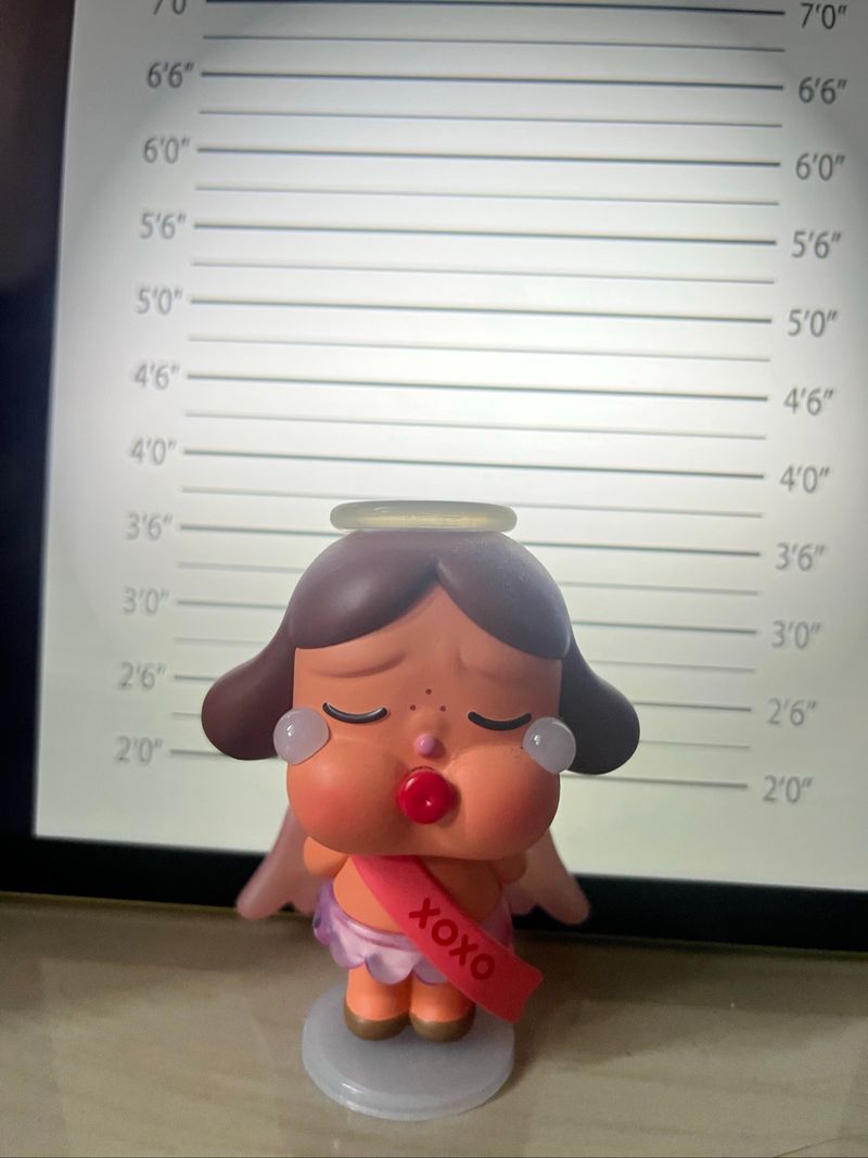cry baby  figure vinyl, foto 3