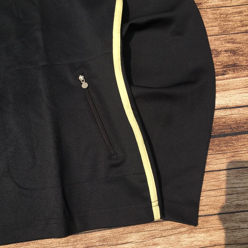 Tracktop Anthem Berhodie, foto 3