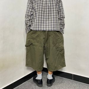 Amore Pure carpenter jorts