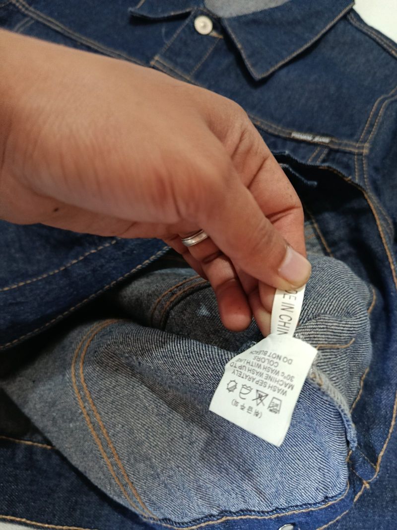 Indigo jeans trucker jacket. 
(Product 2), foto 5