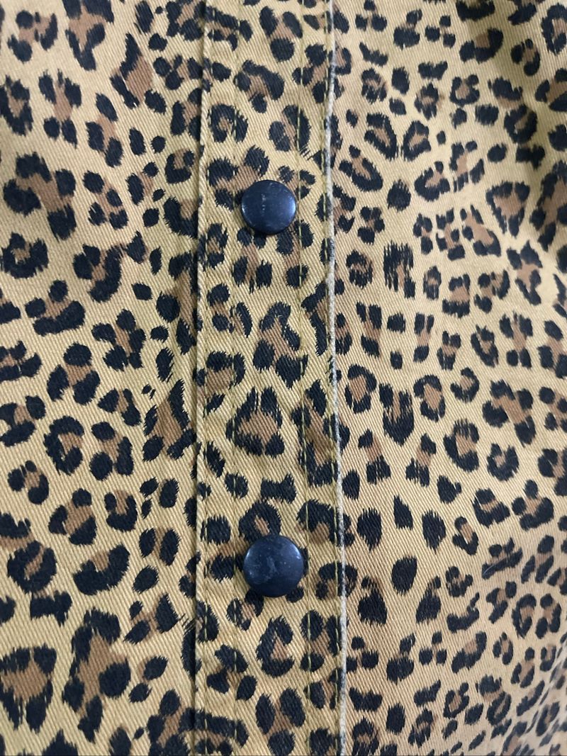 Premium Denim Shirt Leopard Print, foto 3