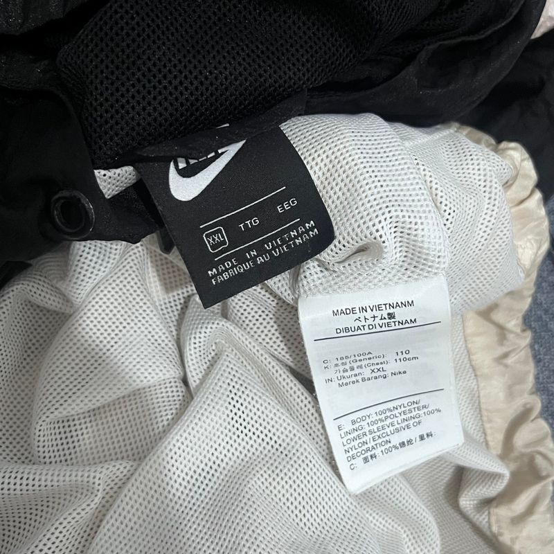 Nike Swoosh Spellout Windbreaker Jacket, foto 3