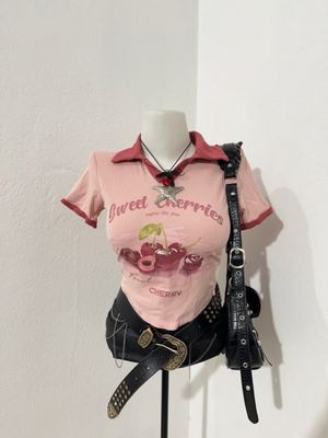 Crop top cherry