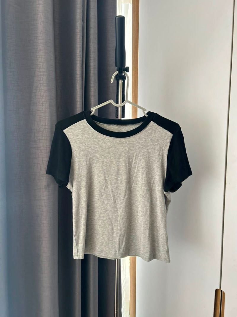 Atasan crop top grey, foto 2