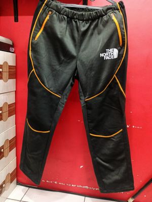 Celana Outdoor The North Face.