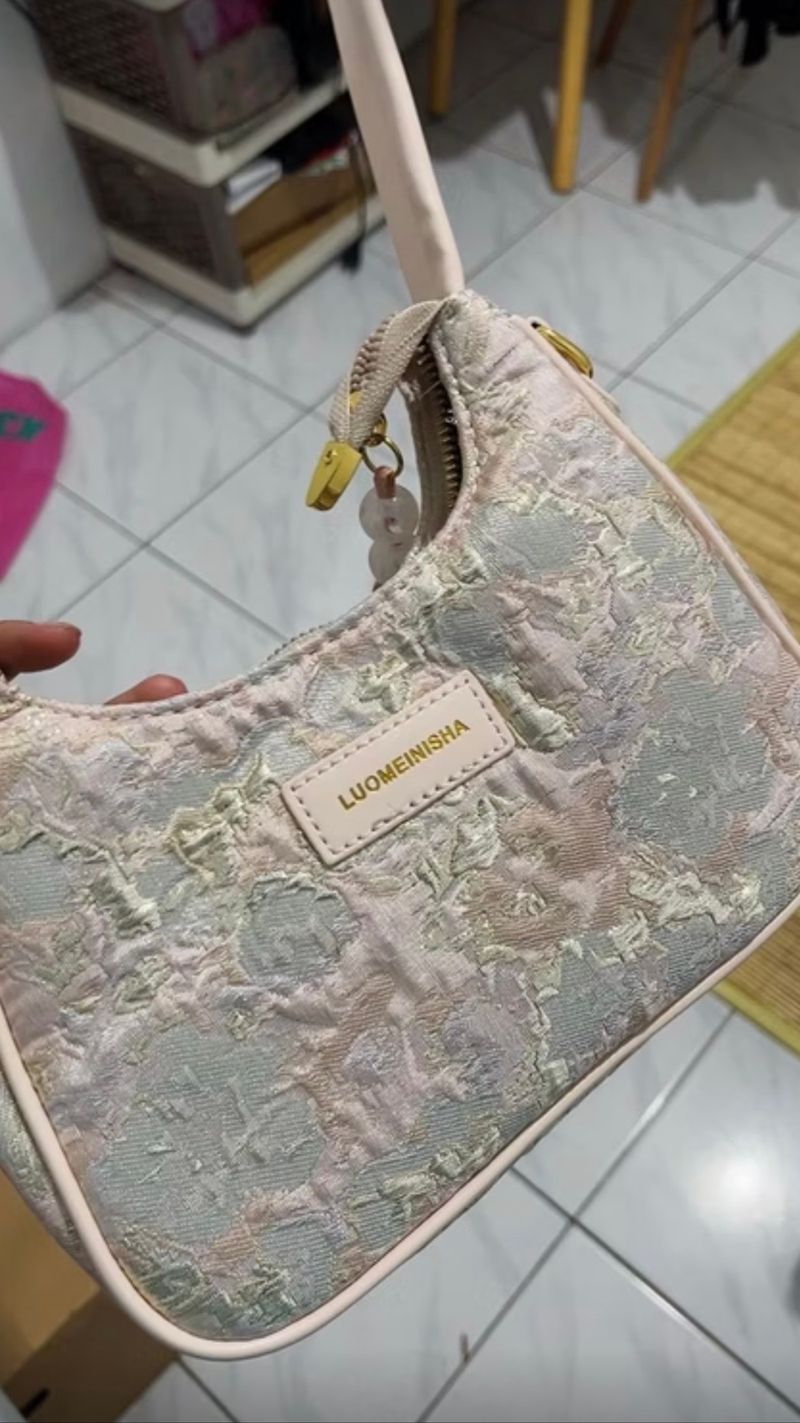 Tas (2000’s style), foto 3