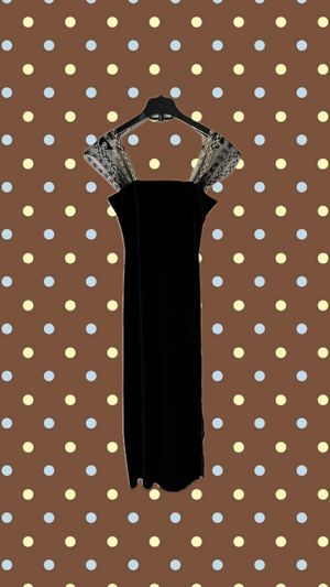 [DRESS]
