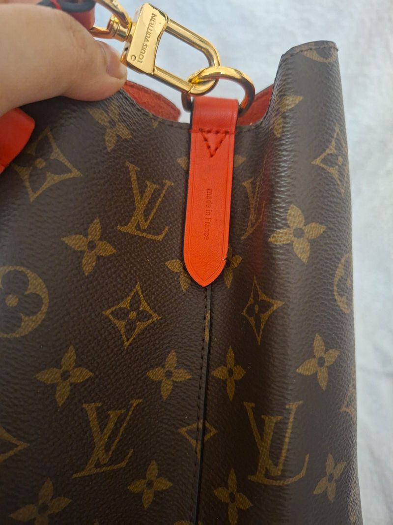 Louis Vuitton LV Serut Neonoe Seri AR, foto 3