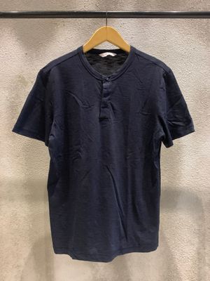 Ziozia Shortsleeve Henley Shirt