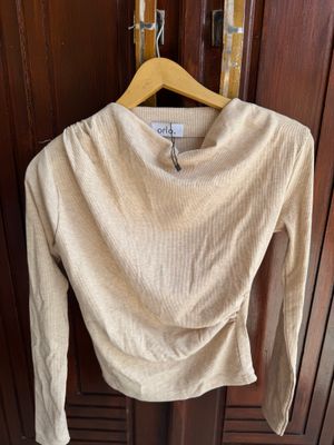 April top by orlo