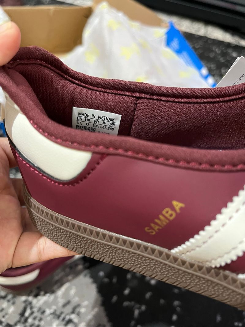 Sepatu Wanita Adidas Jane Maroon, foto 4