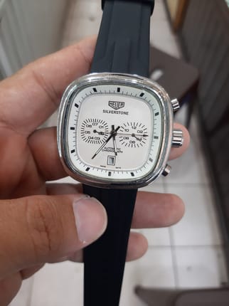 Heuer Silverstone Chronograph Kotak - Automatic - Second