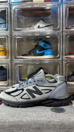 NEW BALANCE 990 V4 MADE IN USA TEDDY SANTIS ARCTIC GREY BLAC