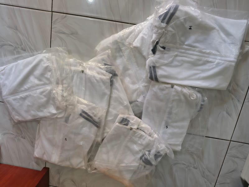 Jaket running santai Adidas, foto 7