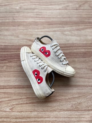 Converse x Comme des Garçons (CDG) PLAY Low