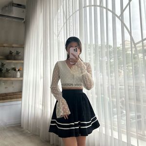 Luxury Crop top Wanita white