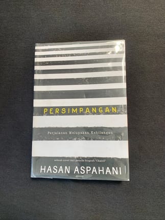 Persimpangan - Hasan Aspahani