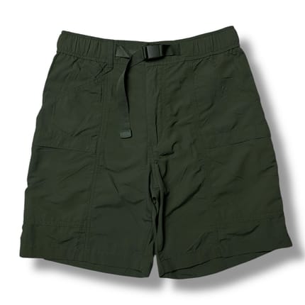 Uniqlo utility dark green short pants