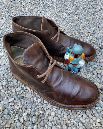 SEPATU CLARKS DESSERT BOOT BESWAX BROWN LEATHER SIZE 42
