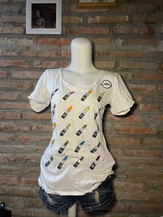 cute t-shirt