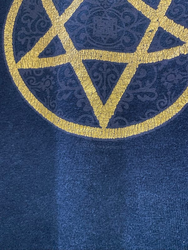 Vintage Him Heartagram Band Tee, foto 6
