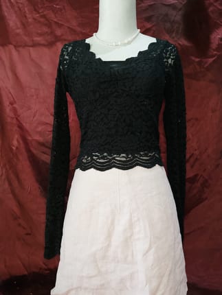 baju hitam