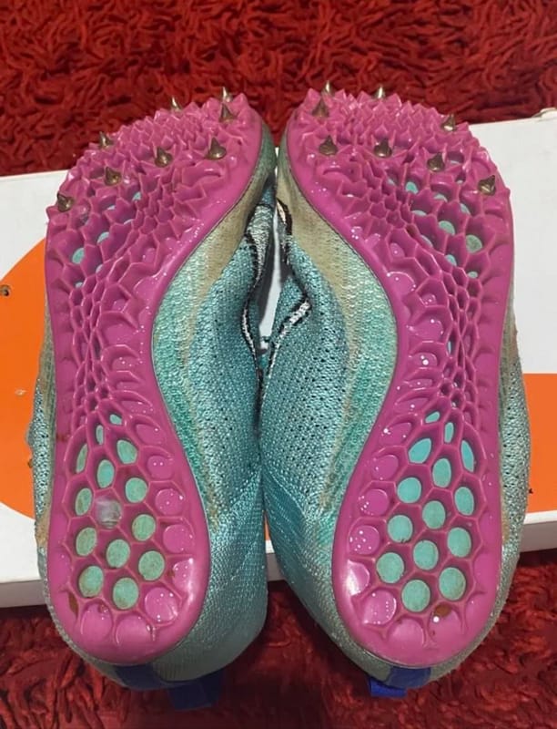 Spike Nike, foto 2