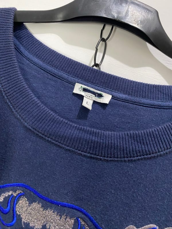 Kenzo biru dongker, foto 2