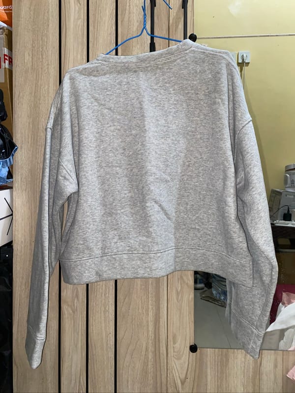 Sweater abu abu, foto 2