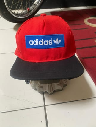 Adidas snapback