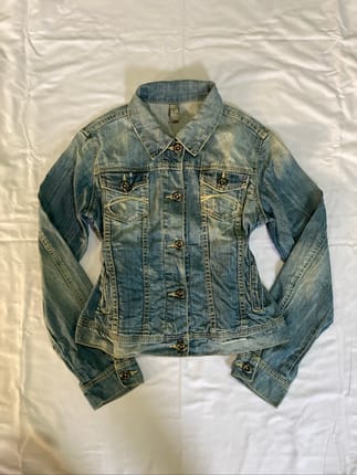 fitted denim jacket