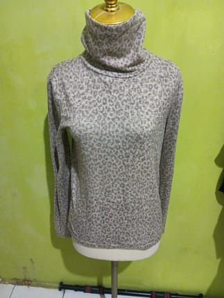 Turtleneck zara animal print