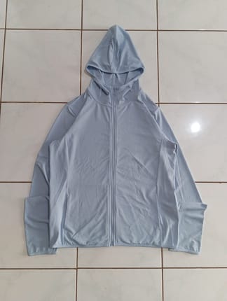 Jaket airism uniqlo