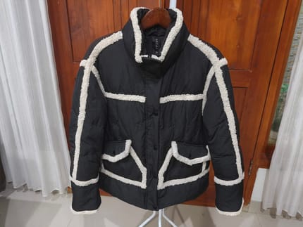 Jaket winter boxy inner bulu angsa brand briel