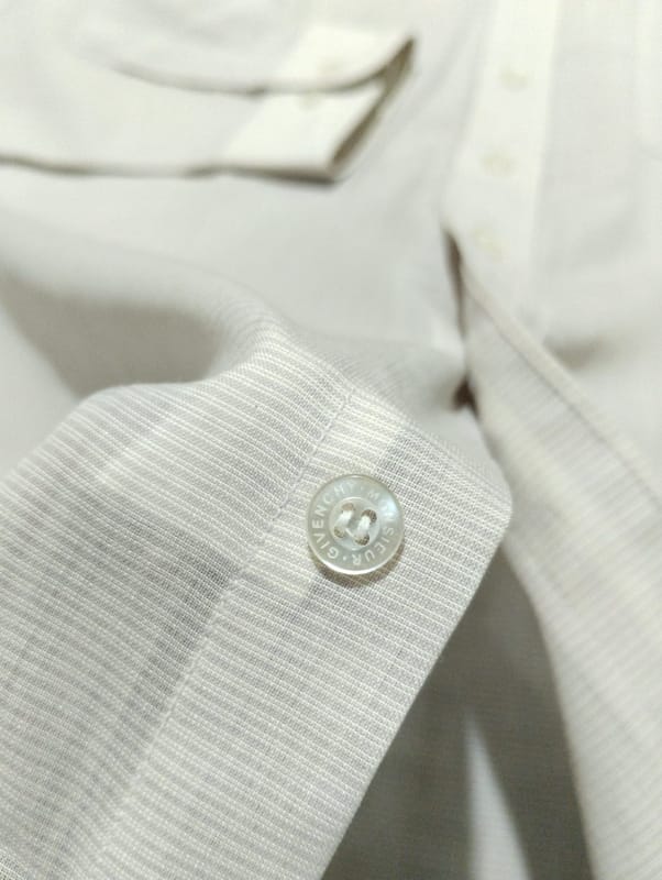 Givenchy Shirt Putih Gelap, foto 7