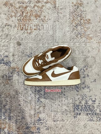 NIKE EBERNON LOW PREMIUM SAIL LIGHT BRITISH TAN