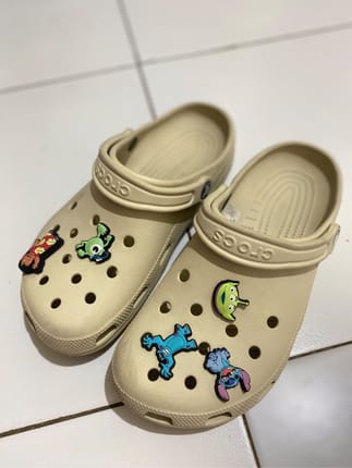 CROCS CLASSIC
