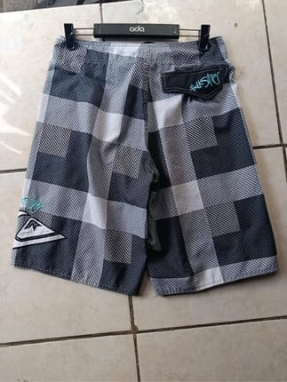 Vintage y2k Quiksilver Plaid BoardShort