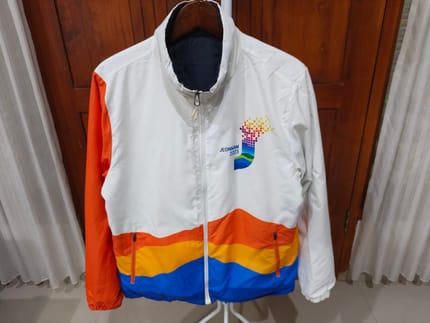 Jaket olahraga windbreaker bolak balik prospecs jeonnam 2023