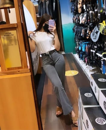 Wide Leg Jeans - Greyblack